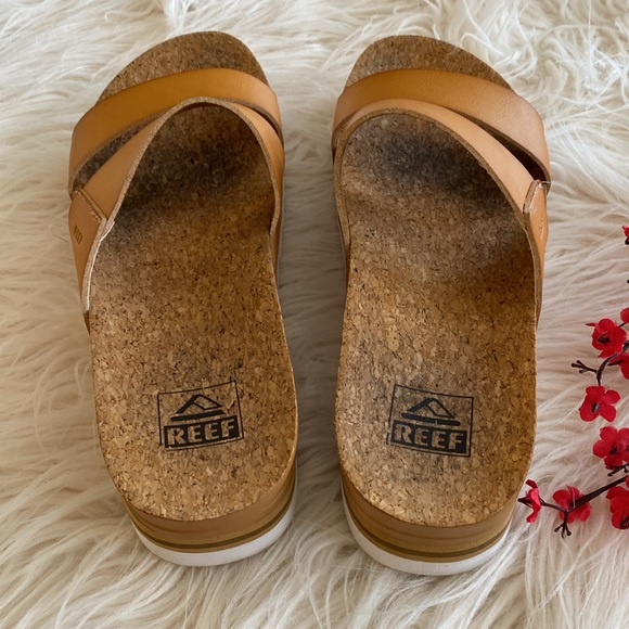 REEF slides sandals - Picture 11 of 14